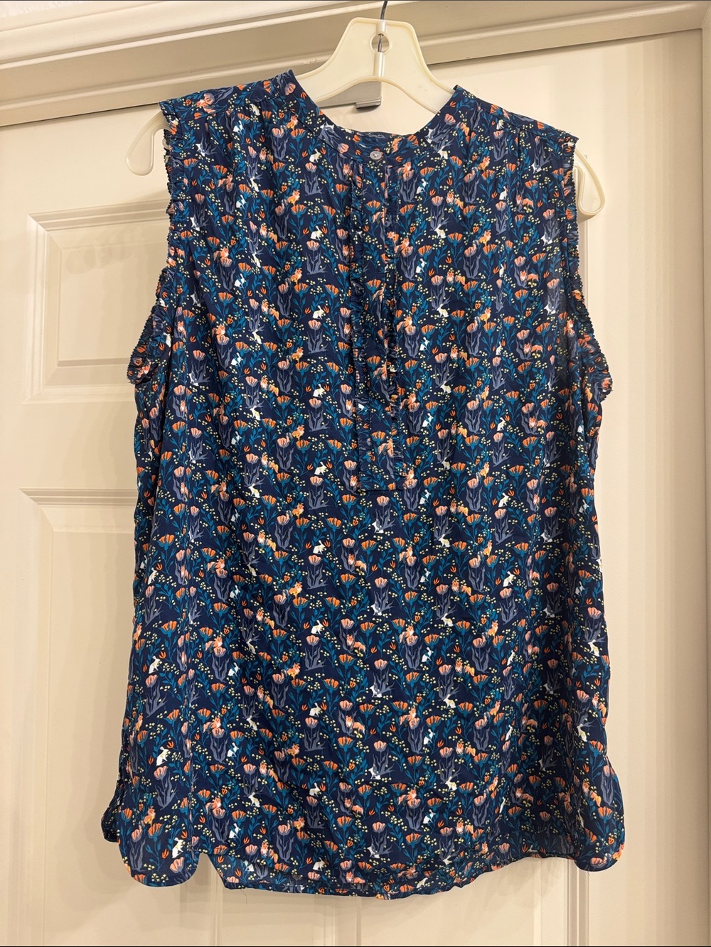 Loft Sleeveless Navy Floral with Ruffle trim Women's Top - size Medium